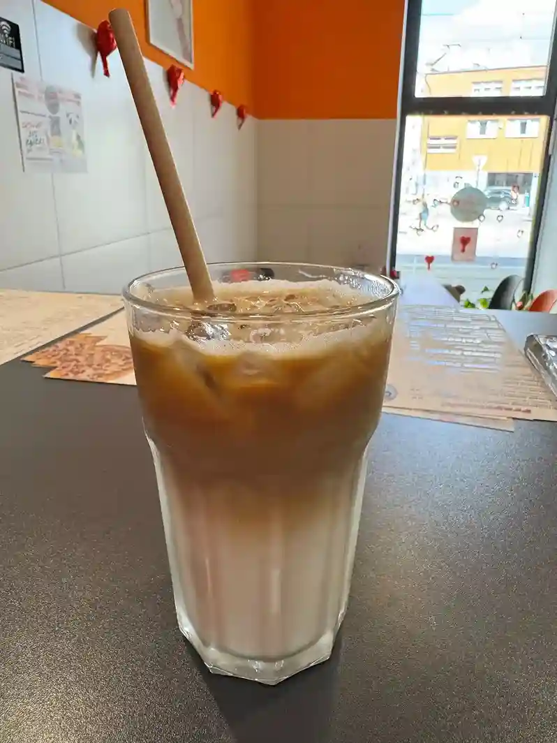 Iced Caramel Latte